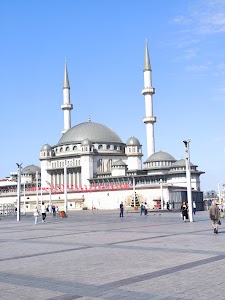 Omda Guzel Travel place picture